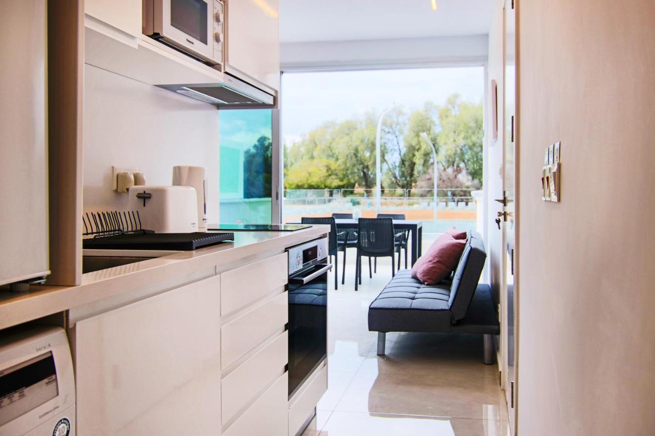Phaedrus Living - Seaside Luxury Flat Harbour 110 Apartment Paphos Luaran gambar